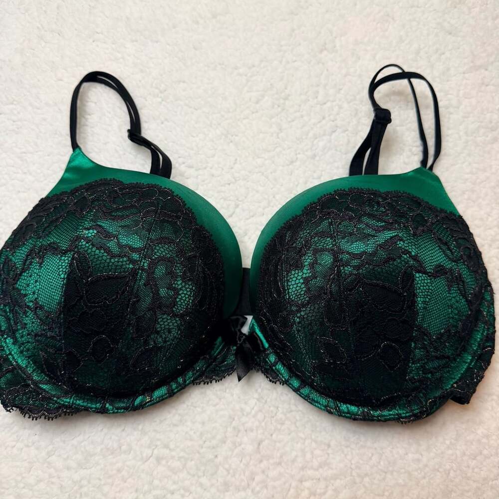 Victoria's Secret Very Sexy Plunge Size 36D Green